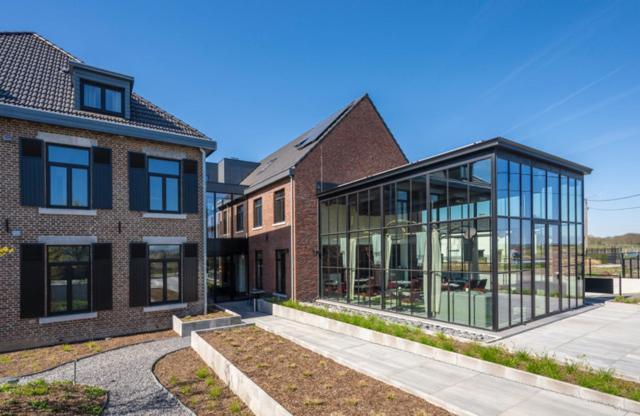 Boutique Hotel Annamaes, Maastricht-Hoge Kempen Lanaken Exteriör bild