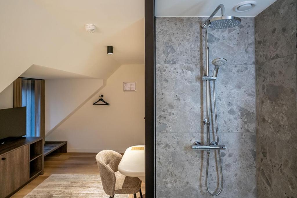 Boutique Hotel Annamaes, Maastricht-Hoge Kempen Lanaken Exteriör bild