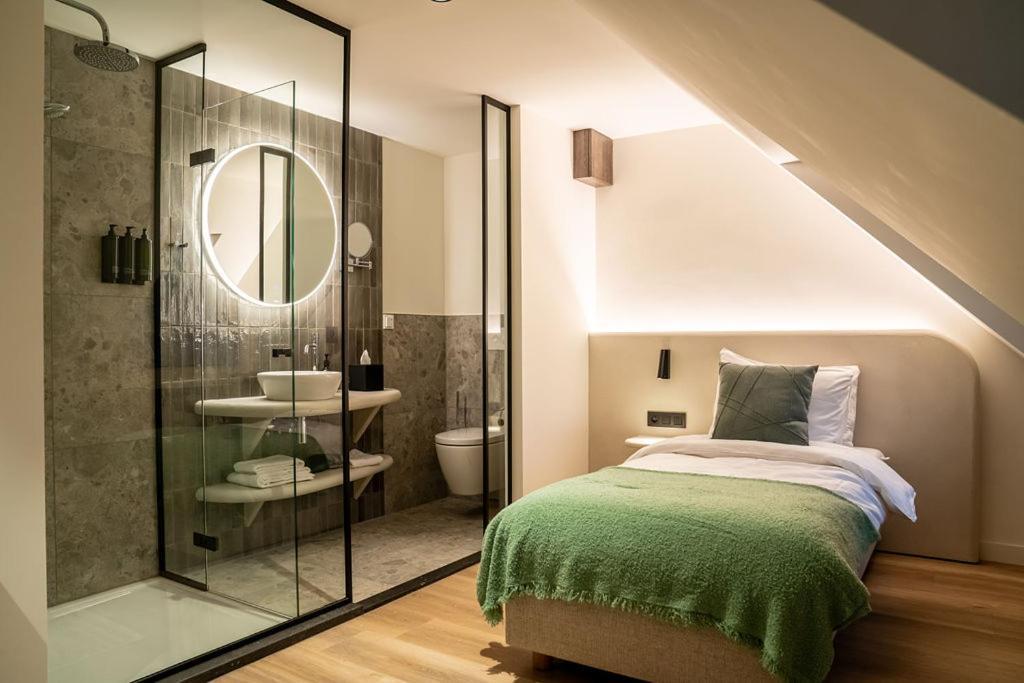 Boutique Hotel Annamaes, Maastricht-Hoge Kempen Lanaken Exteriör bild